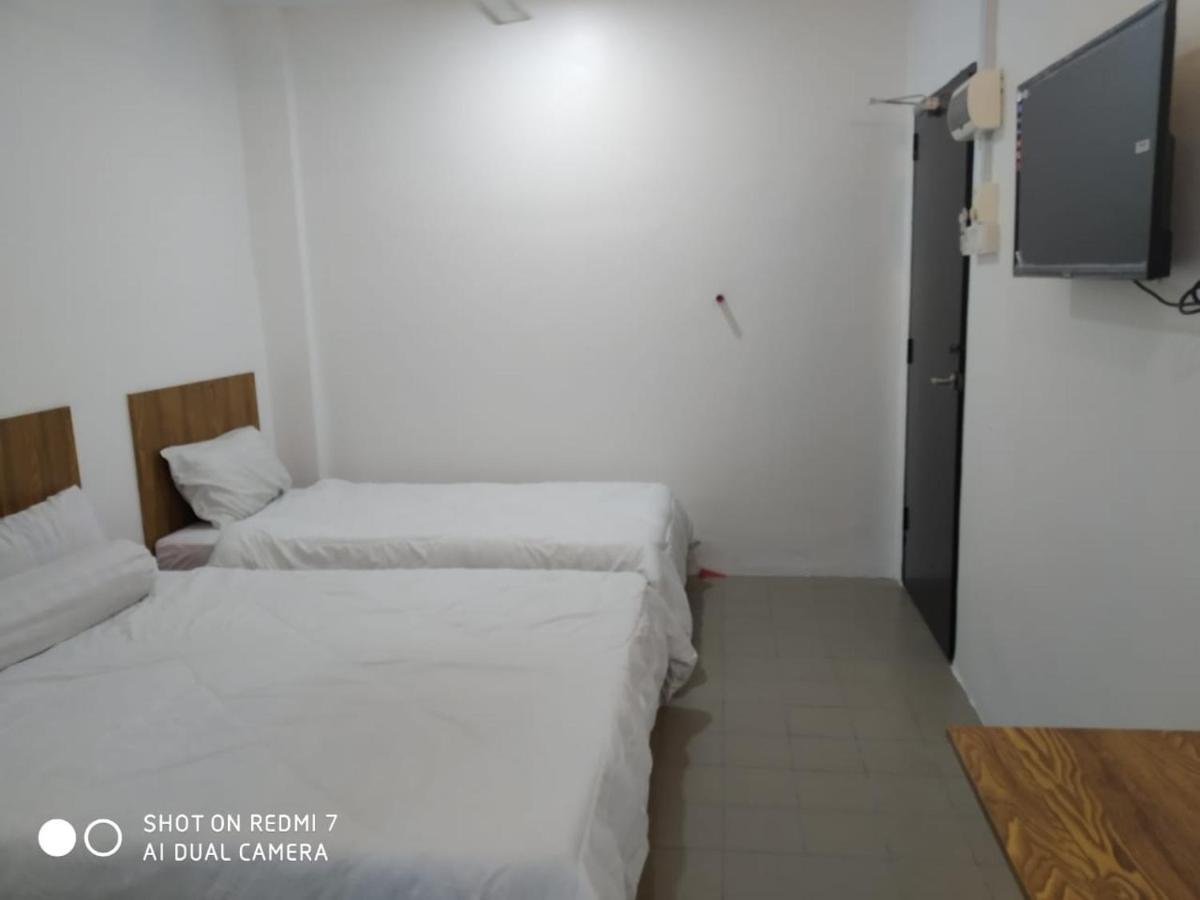 Hotel Station 24 Sungai Besar Kültér fotó