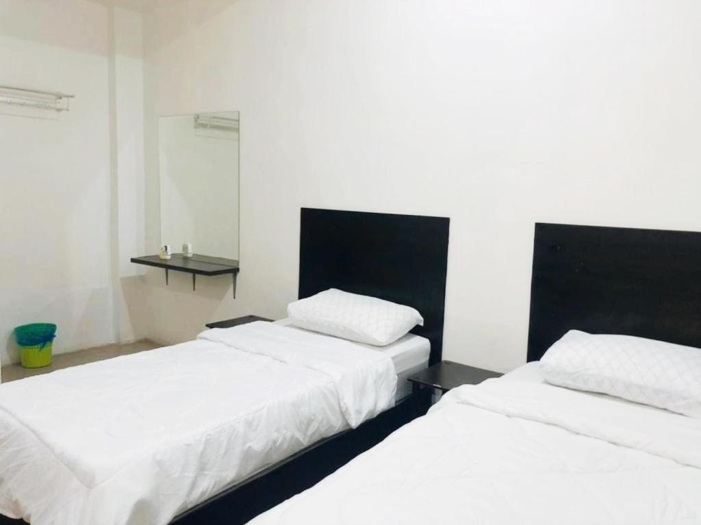 Hotel Station 24 Sungai Besar Kültér fotó